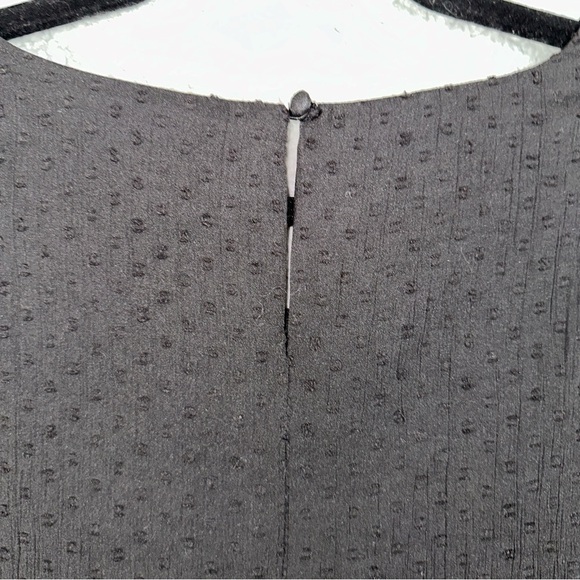 Torrid Floral Embroidered Boho Chiffon Whimsigoth Swiss Dot Size 00 Keyhole - Picture 9 of 13